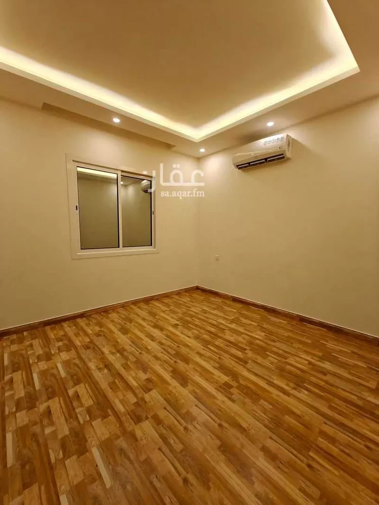 Floor for Rent in Ad Diriyah Al Khalidiyah صورة 2