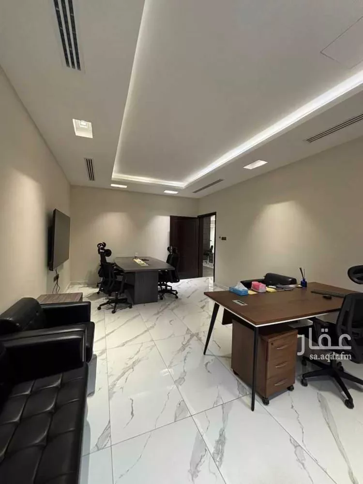 مكتب تجاري للإيجار في شارع الملك عبدالعزيز ابن عبدالرحمن سعود, حي الياسمين, مدينة الرياض, منطقة الرياض 14