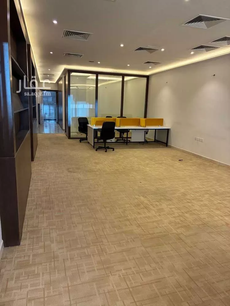 Commercial Office for Rent in Riyadh Al Yasmin 6