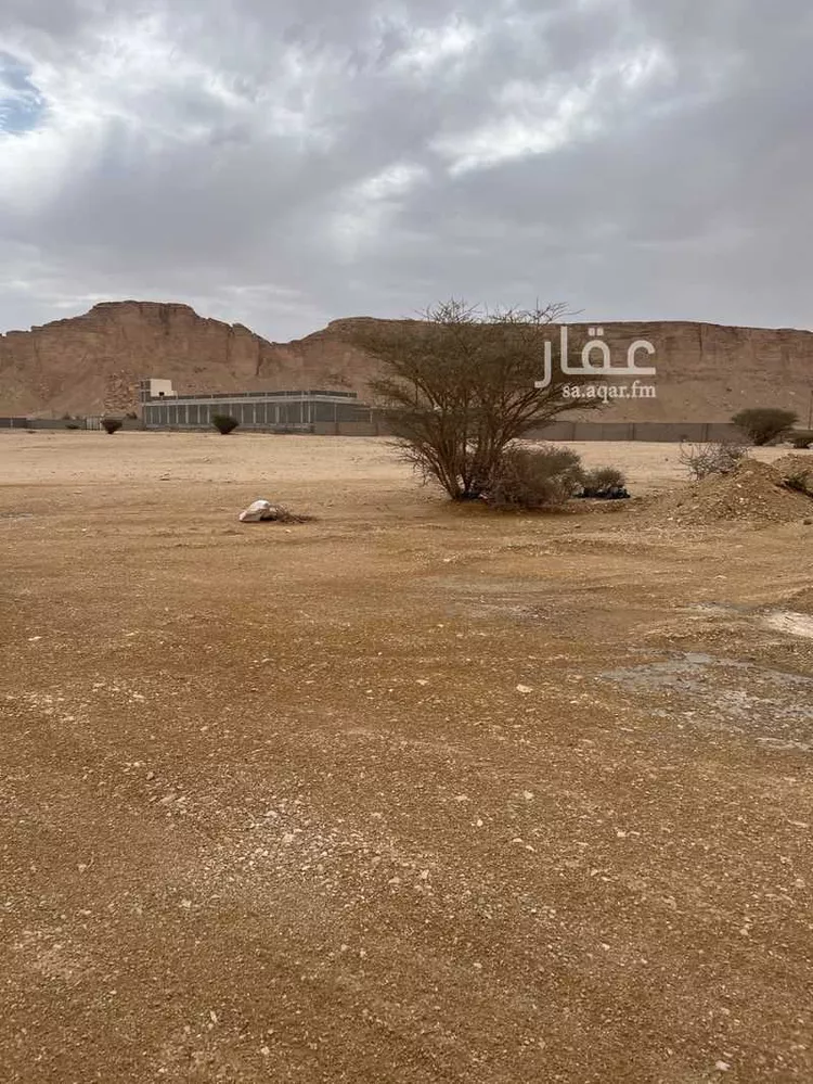 Land for Rent in Al Muzahimiyah Al Ulaya 6