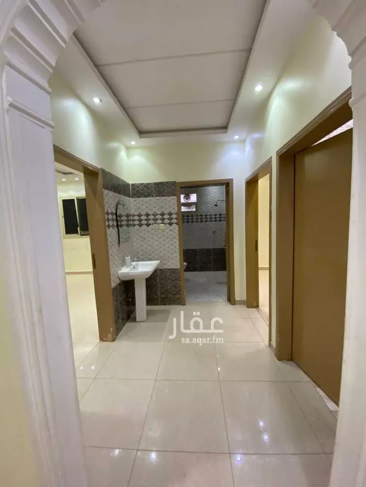 شقة للإيجار في شارع محمد بن القزاز, حي الجنادرية, مدينة الرياض, منطقة الرياض