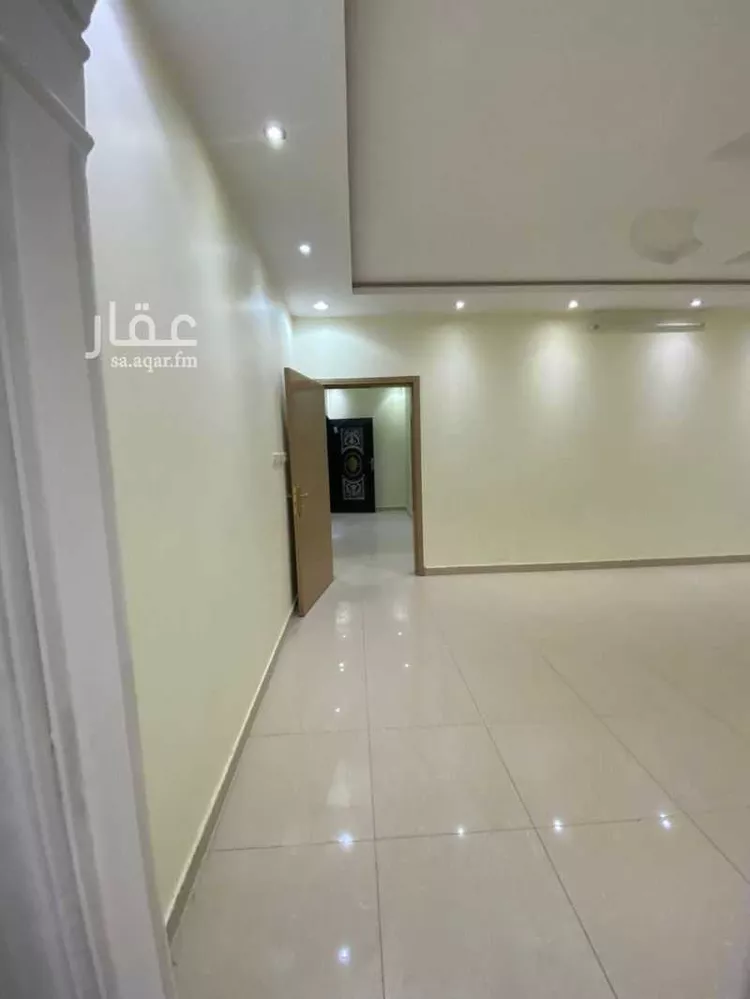 شقة للإيجار في شارع محمد بن القزاز, حي الجنادرية, مدينة الرياض, منطقة الرياض صورة 3