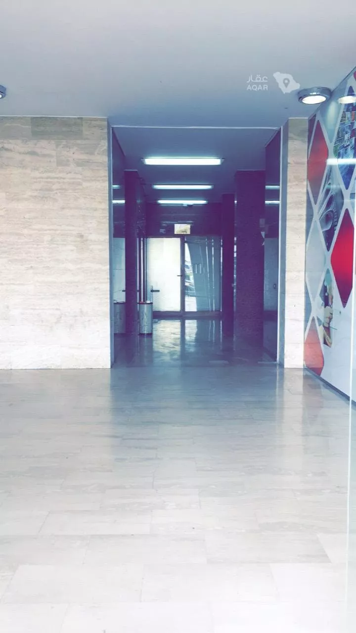 Commercial Office for Rent in Jeddah Al Sharafiyah