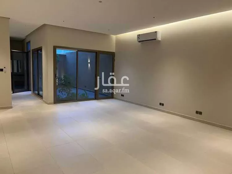 دور للبيع في شارع عمر السلمي ، حي العارض ، الرياض ، منطقة الرياض صورة 3