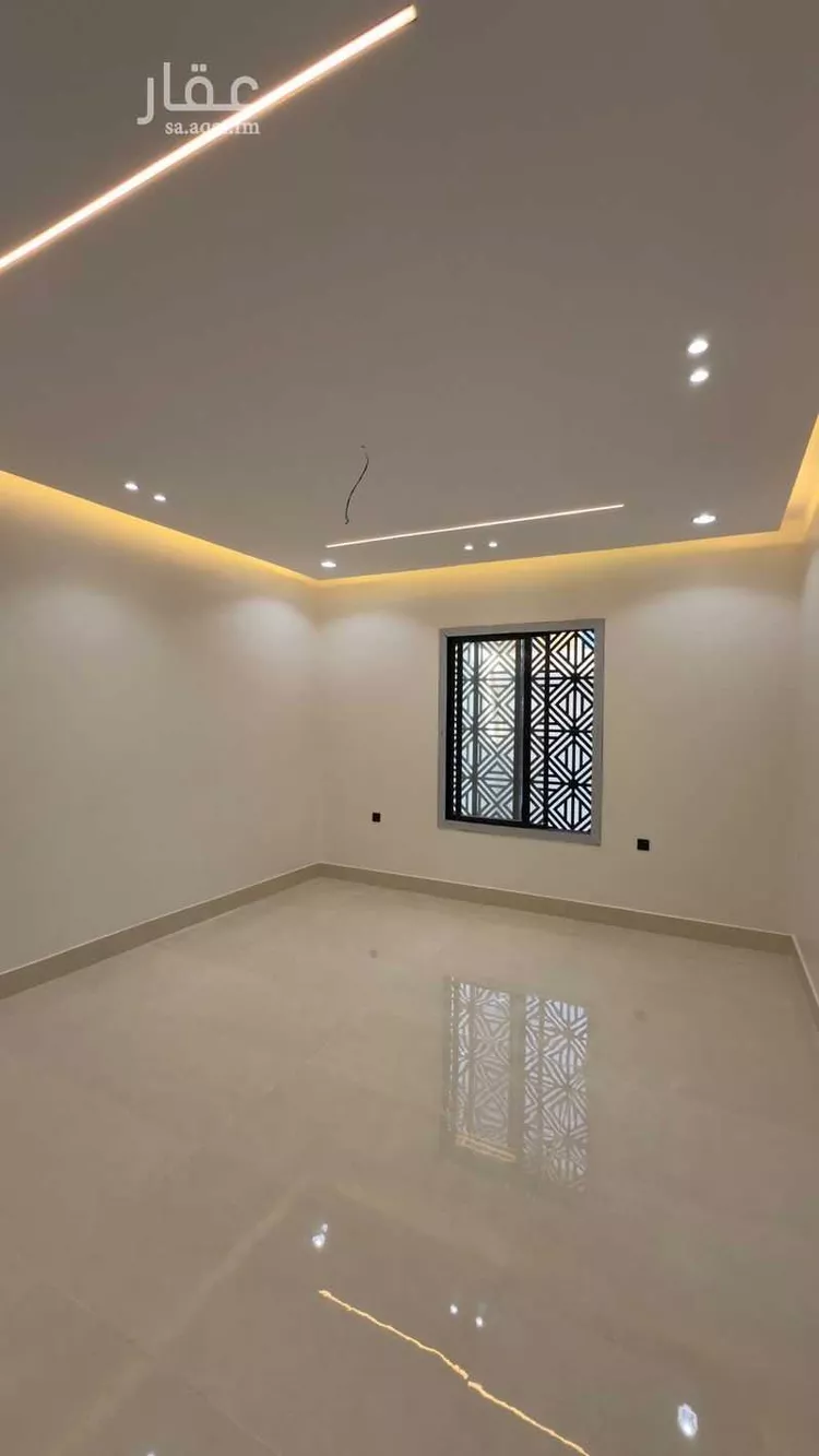 دور للبيع في شارع سباع بن ثابت, حي طيبة, مدينة المدينة المنورة, منطقة المدينة المنورة 1 صورة