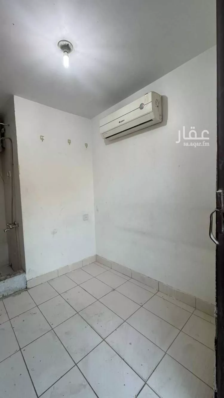 غرفة للإيجار في شارع احمد بن خلف الانصاري ، حي العقيق ، الرياض ، منطقة الرياض