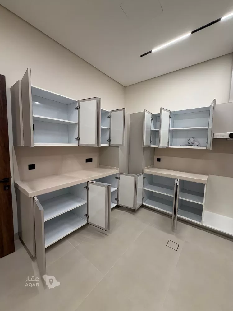 Floor for Rent in Riyadh An Narjis 23