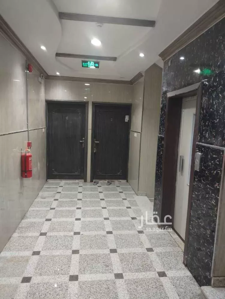 عمارة للإيجار في شارع يزيد بن مزيد الشيباني, حي السعادة, مدينة الرياض, منطقة الرياض