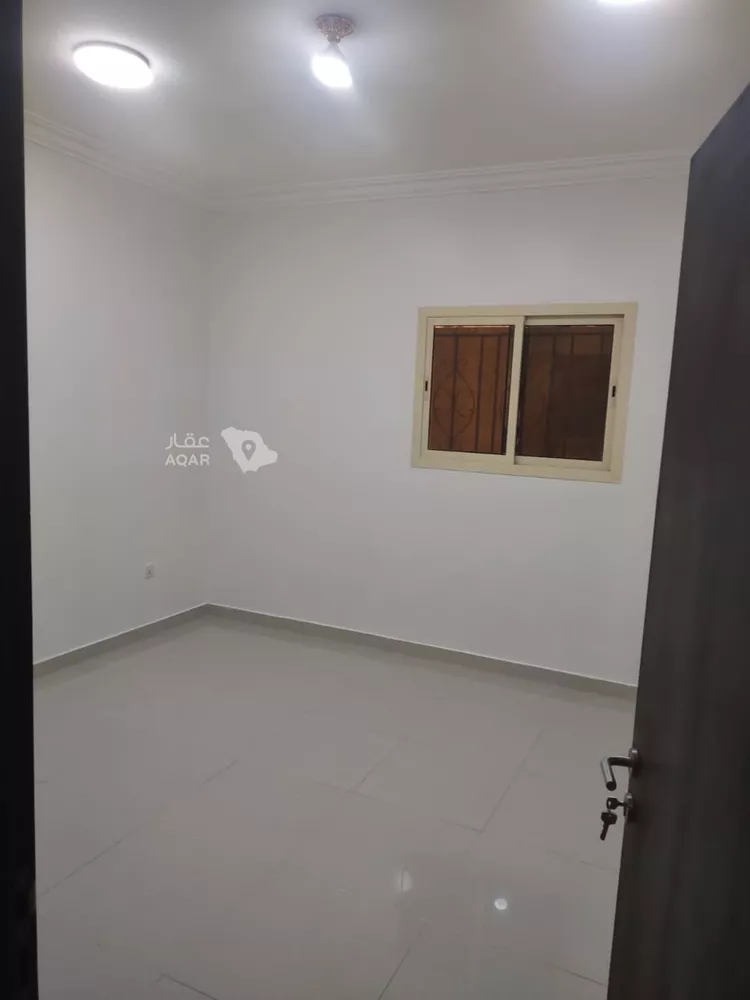 دور للإيجار في شارع القيسراني, حي العزيزية, مدينة الرياض, منطقة الرياض 6