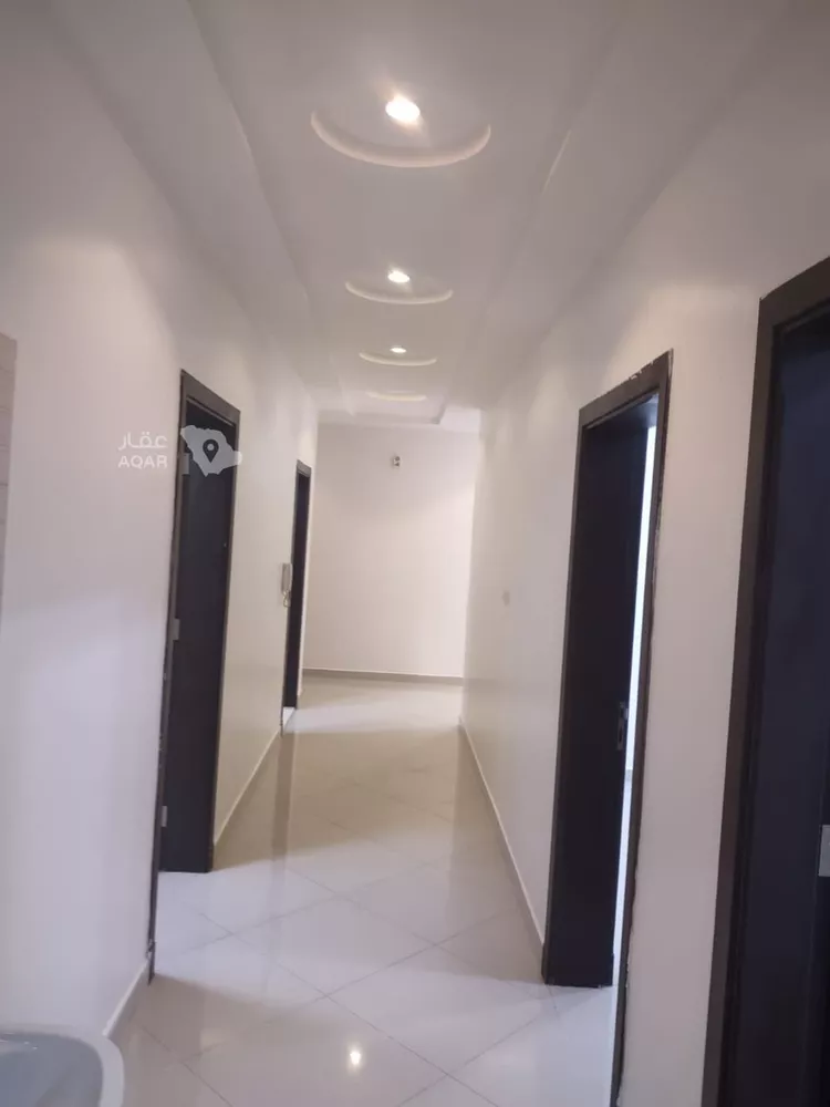 دور للإيجار في شارع القيسراني, حي العزيزية, مدينة الرياض, منطقة الرياض 8