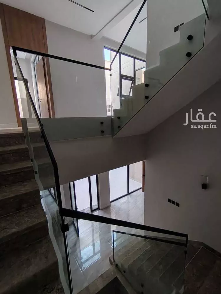 فيلا للبيع في شارع عثمان بن سليمان ، حي المهدية ، الرياض ، منطقة الرياض 19