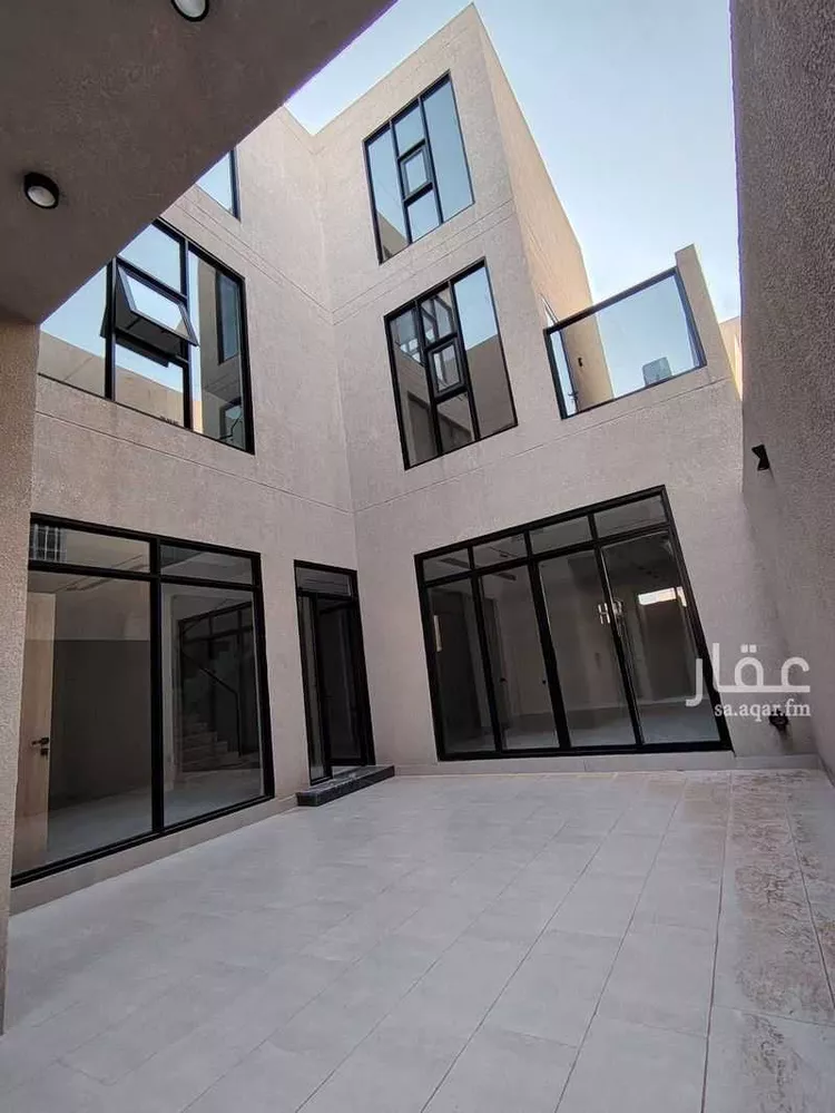 فيلا للبيع في شارع عثمان بن سليمان ، حي المهدية ، الرياض ، منطقة الرياض 23