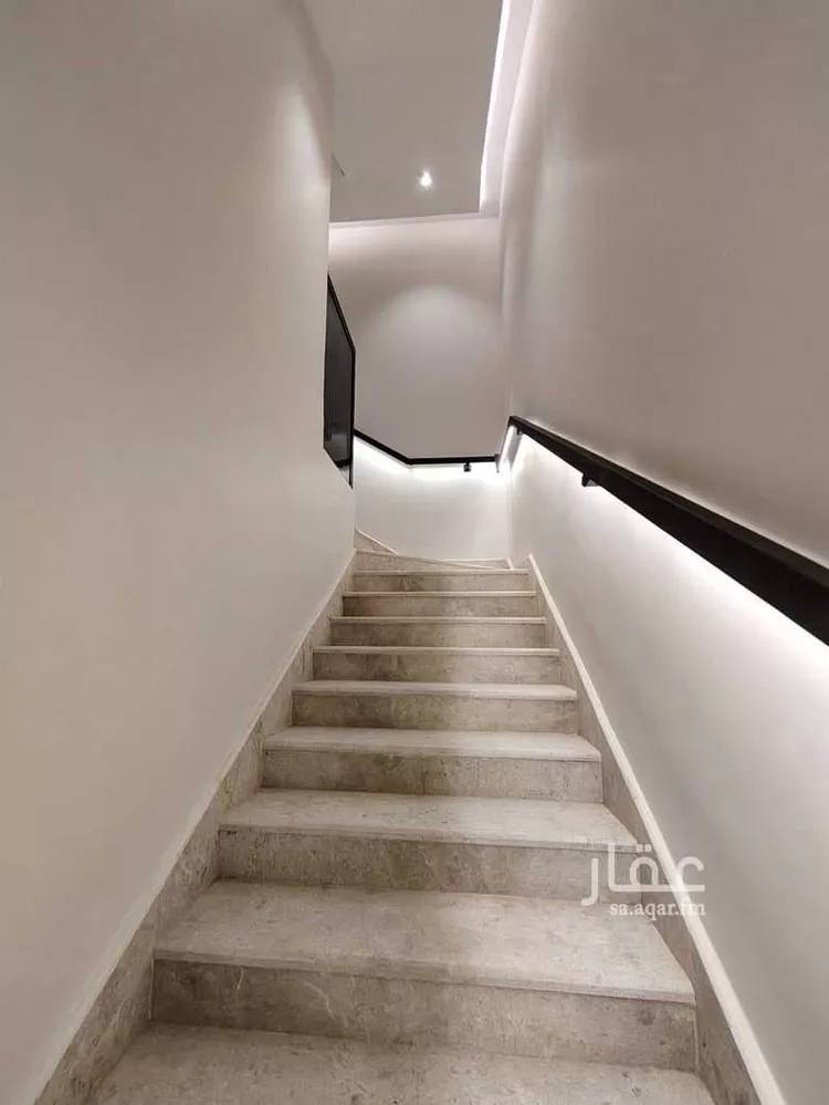 Villa for Sale in Riyadh Al Mahdiyah صورة 5
