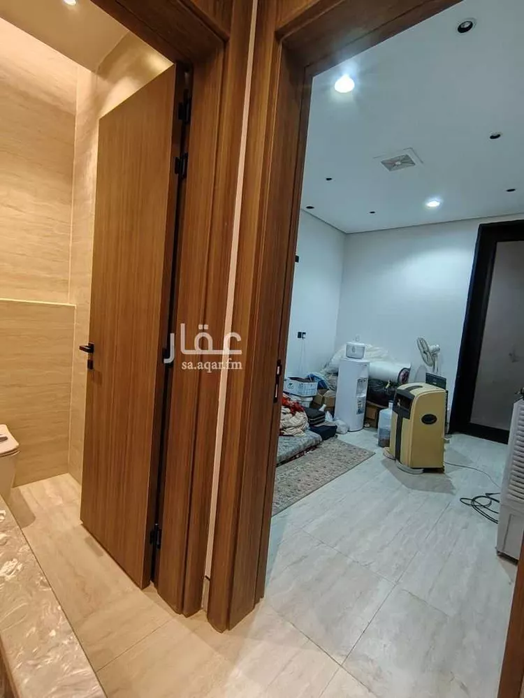 فيلا للبيع في شارع إبراهيم بن حسين ، حي المهدية ، الرياض ، منطقة الرياض 12
