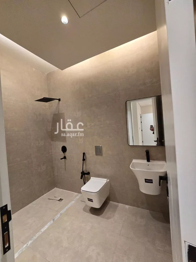 دور للبيع في شارع أبي داود المصحفي, حي النرجس, مدينة الرياض, منطقة الرياض صورة 4