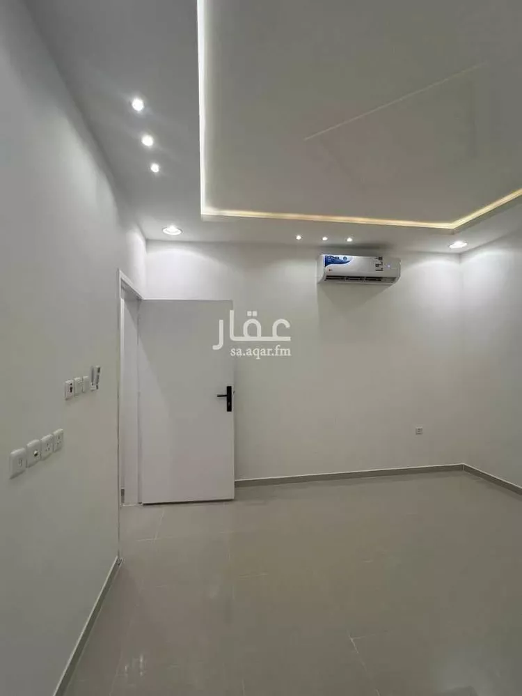 شقة للإيجار في شارع أحمد بن محمد الكيلاني, حي العارض, مدينة الرياض, منطقة الرياض صورة 4