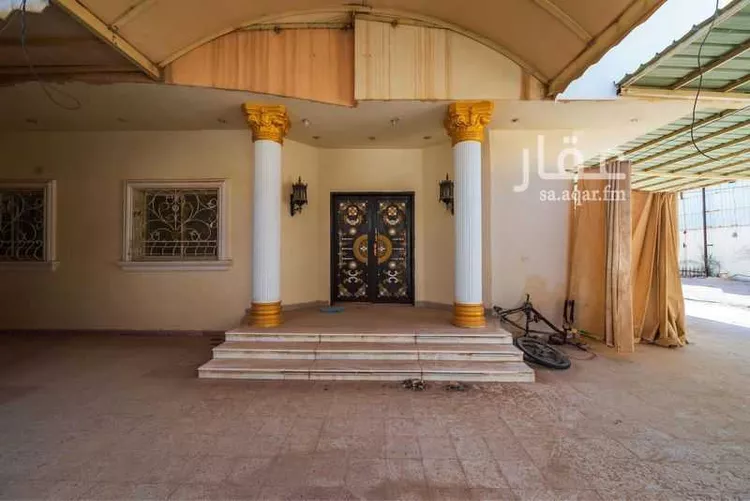 فيلا للبيع في شارع أحمد بن ناصر الكناني, حي العوالي, مدينة الرياض, منطقة الرياض صورة 3