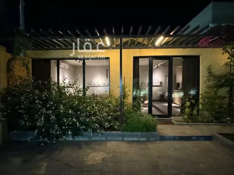 استراحة للبيع في شارع فيصل بن عبدالعزيز, حي الحزم, مدينة حريملاء, منطقة الرياض