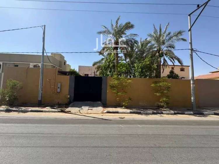 استراحة للبيع في شارع فيصل بن عبدالعزيز, حي الحزم, مدينة حريملاء, منطقة الرياض صورة 5