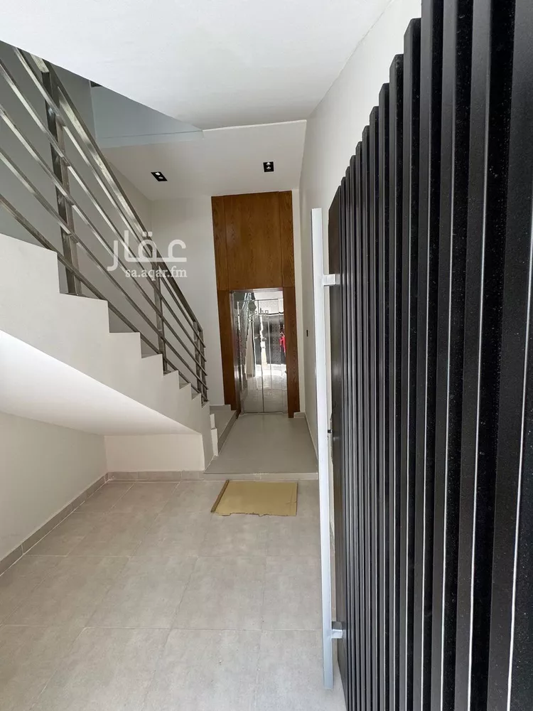 دور للبيع في شارع رقم 162, حي الجنادرية, مدينة الرياض, منطقة الرياض صورة 3