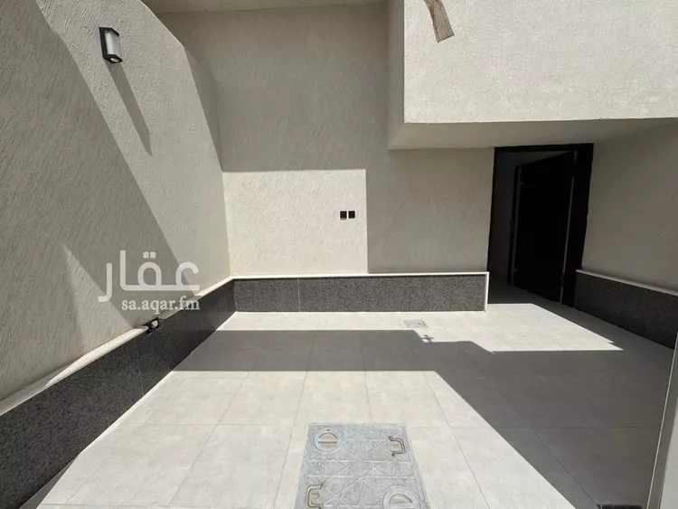 دور للبيع في شارع رقم 162, حي الجنادرية, مدينة الرياض, منطقة الرياض صورة 2