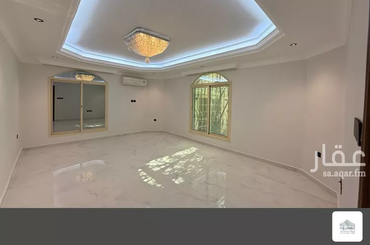 فيلا للبيع في شارع التألف, حي الجامعة, مدينة الظهران, المنطقة الشرقية صورة 2