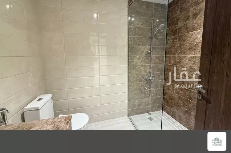شقة للبيع في شارع ابن الشهاب, حي البندرية, مدينة الخبر, المنطقة الشرقية 12