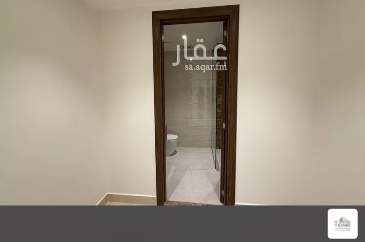 شقة للبيع في شارع ابن الشهاب, حي البندرية, مدينة الخبر, المنطقة الشرقية 10