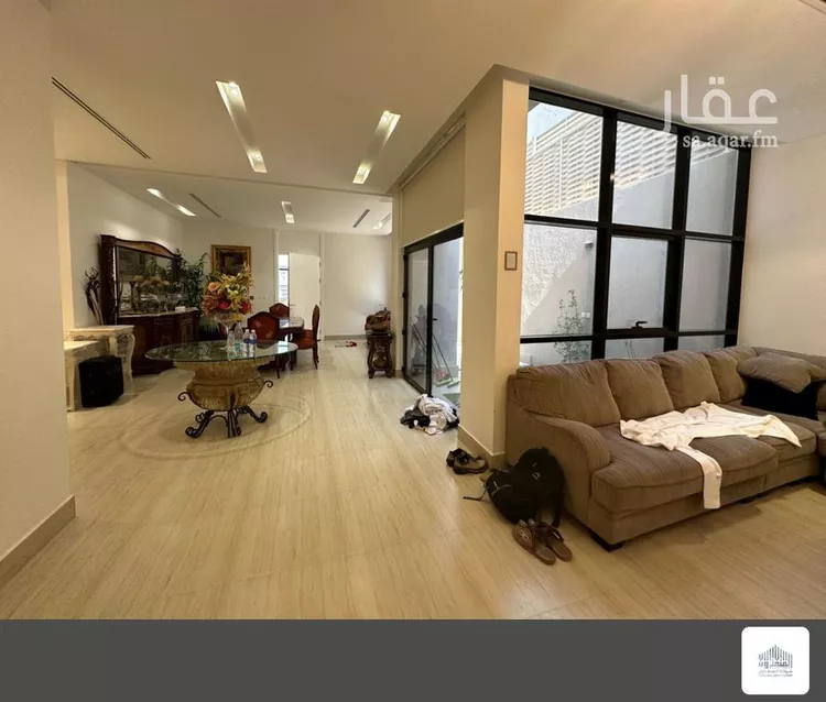 فيلا للبيع في شارع المهندي, حي المريكبات, مدينة الدمام, المنطقة الشرقية 6