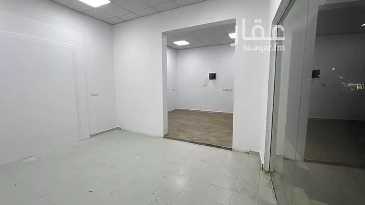Shop for Rent in Medina Taiba صورة 4