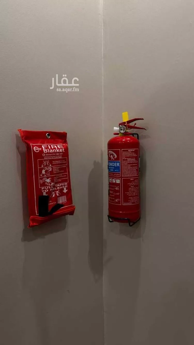 شقة للإيجار في شارع علي ابن ابي العاص ابن الربيع, حي الدفاع, مدينة المدينة المنورة, منطقة المدينة المنورة 9