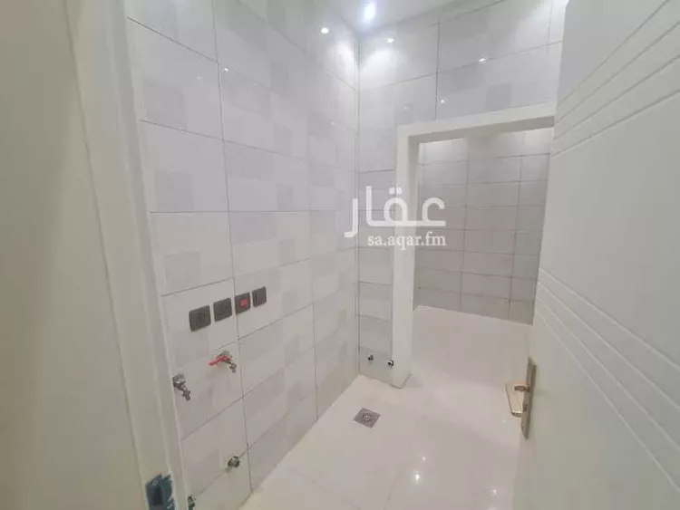 شقة للإيجار في شارع شعيب بن ابي مرة, حي شوران, مدينة المدينة المنورة, منطقة المدينة المنورة صورة 2