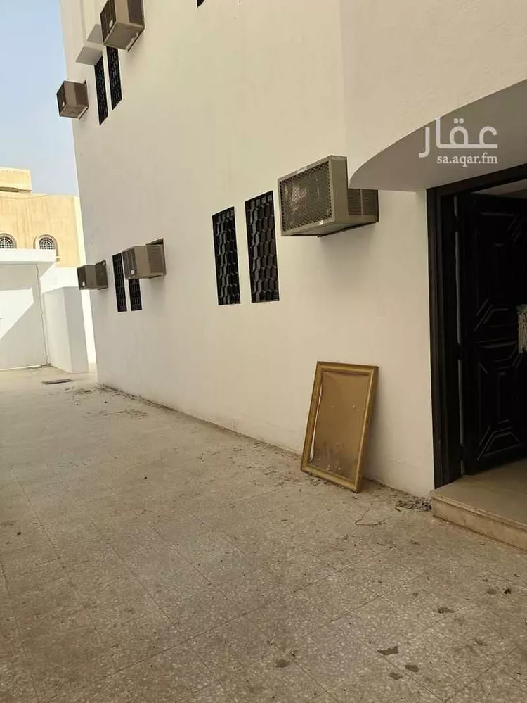 فيلا للإيجار في شارع عمر بن أبي المجد, حي أم الحمام الغربي, مدينة الرياض, منطقة الرياض صورة 3