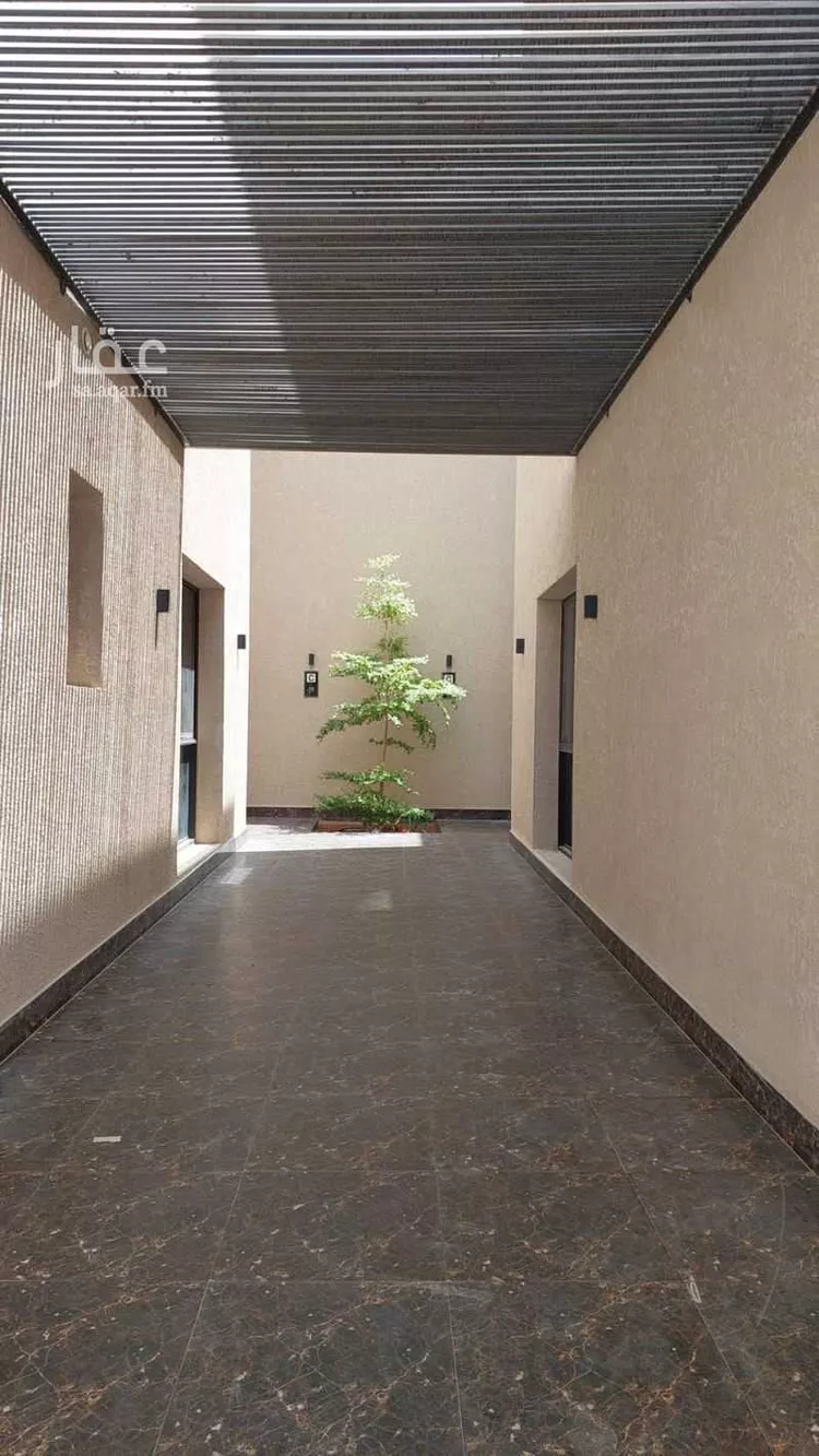 عمارة للبيع في شارع البساله, حي الرمال, مدينة الرياض, منطقة الرياض صورة 2