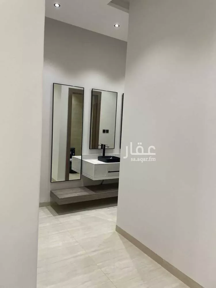 فيلا للبيع في شارع عبدالرحمن بن داود, حي الرمال, مدينة الرياض, منطقة الرياض صورة 3