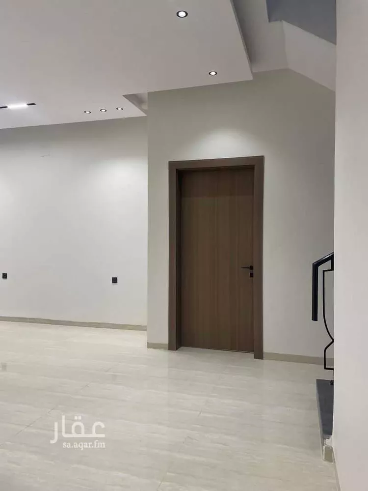 فيلا للبيع في شارع عبدالرحمن بن داود ، حي الرمال ، الرياض ، منطقة الرياض صورة 3