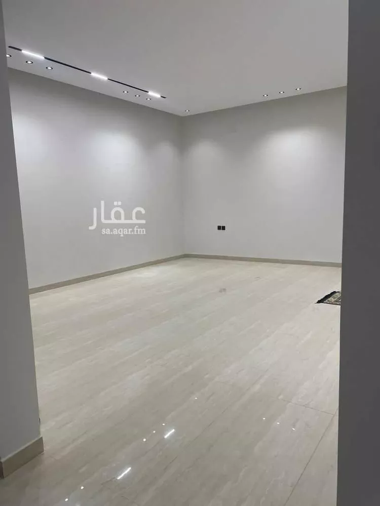 فيلا للبيع في شارع عبدالرحمن بن داود ، حي الرمال ، الرياض ، منطقة الرياض صورة 5