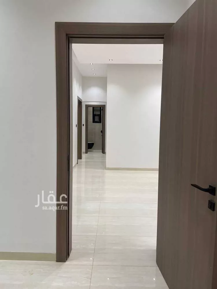 فيلا للبيع في شارع عبدالرحمن بن داود, حي الرمال, مدينة الرياض, منطقة الرياض صورة 5