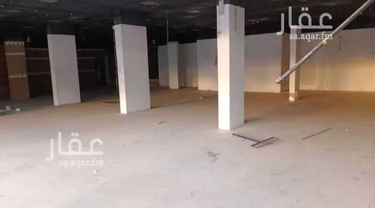 محل للإيجار في شارع الشيخ حسن بن حسين بن علي, حي إشبيلية, مدينة الرياض, منطقة الرياض صورة 2