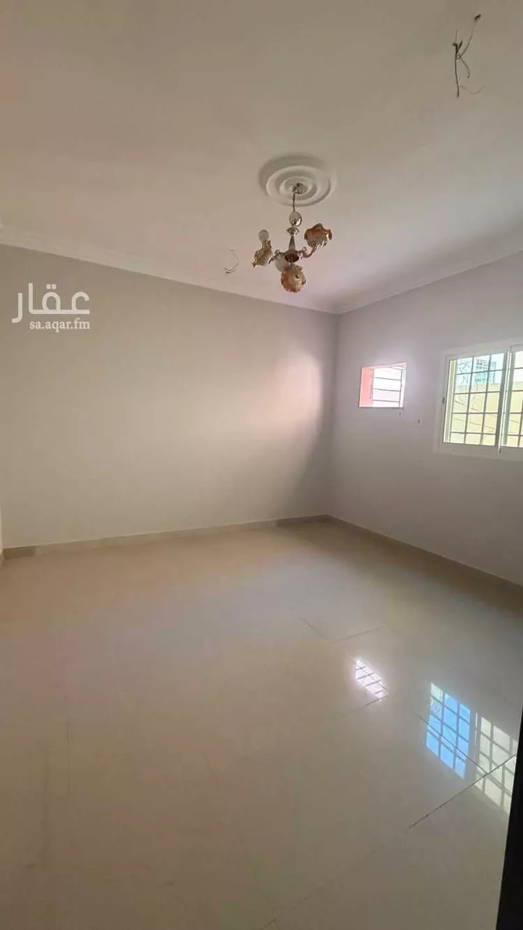 Commercial Office for Rent in Riyadh Ishbiliyah صورة 3