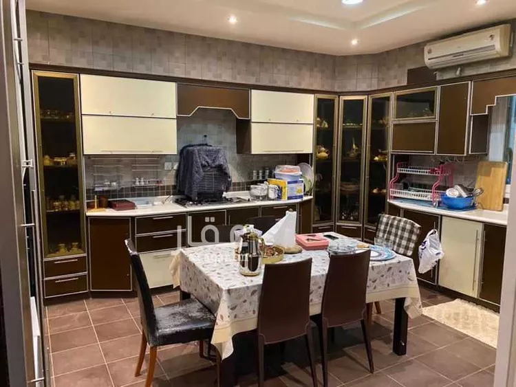 فيلا للبيع في شارع أبي عبدالله المنتخب, حي الأندلس, مدينة الرياض, منطقة الرياض صورة 4