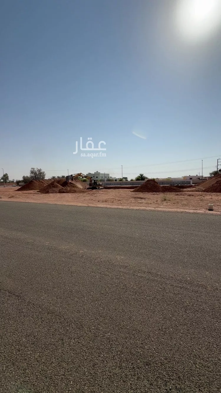 أرض للبيع في شارع زهير بن أبي سلمة, حي الودي, مدينة حائل, منطقة حائل صورة 2
