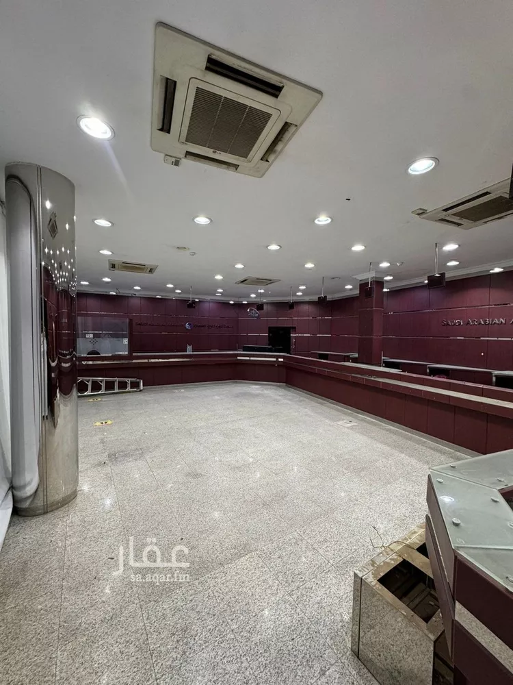 عمارة للإيجار في شارع عايض ابن عوض سبيل الحربي, حي الزبارة, مدينة حائل, منطقة حائل صورة 4