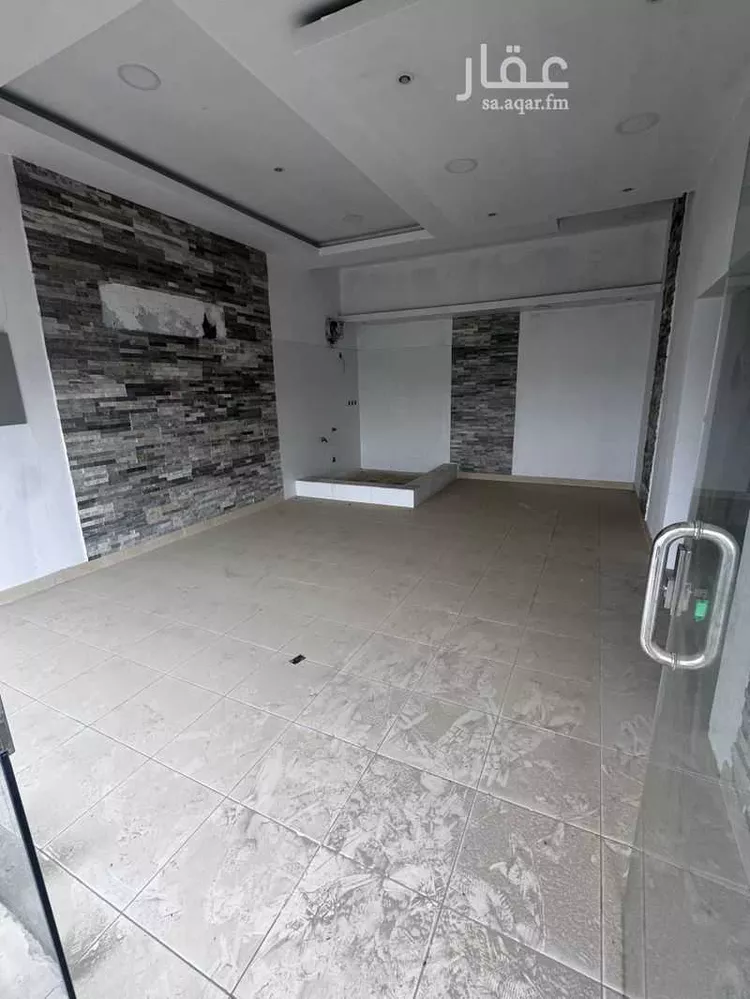 محل للإيجار في شارع زهير بن قـيس, حي طيبة, مدينة الدمام, المنطقة الشرقية صورة 3