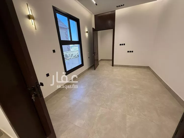 دور للبيع في شارع رقم 272, حي المونسية, مدينة الرياض, منطقة الرياض صورة 3