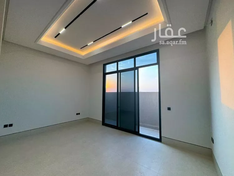 دور للبيع في شارع عبيدالله الفقيه, حي الرمال, مدينة الرياض, منطقة الرياض صورة 4
