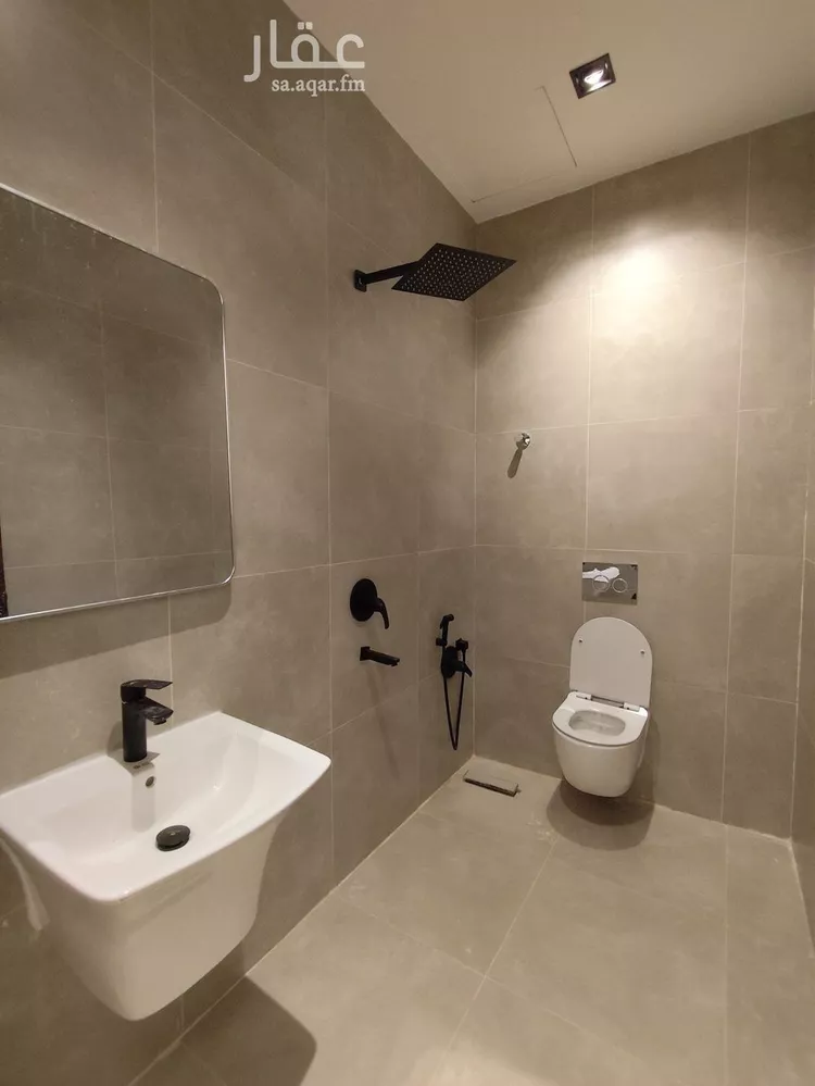 دور للبيع في شارع رقم 171, حي المونسية, مدينة الرياض, منطقة الرياض صورة 5