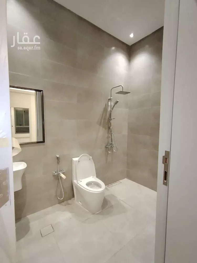 شقة للبيع في شارع المزيريع, حي اليرموك, مدينة الرياض, منطقة الرياض صورة 2