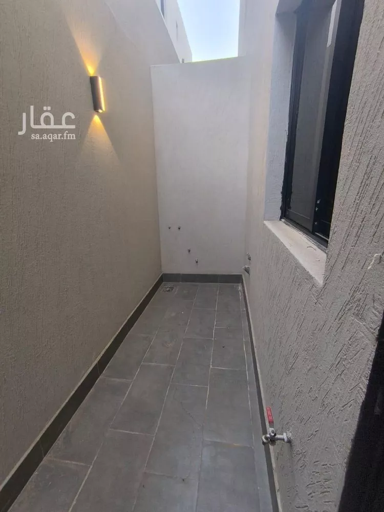 دور للبيع في شارع رقم 286, حي المونسية, مدينة الرياض, منطقة الرياض صورة 4