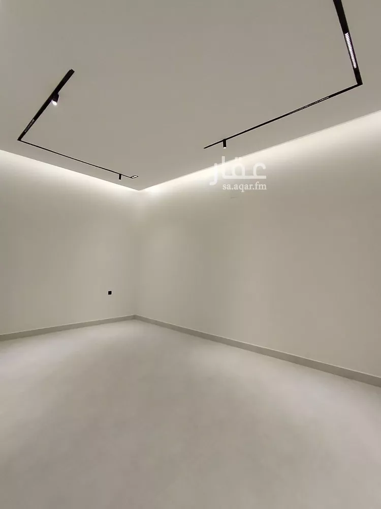 دور للبيع في شارع سليمان الحميضي, حي الرمال, مدينة الرياض, منطقة الرياض صورة 4